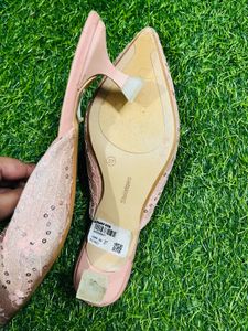 beautiful pointed Branded 👠 fixed price
