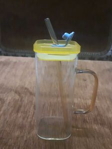 Glass Sipper