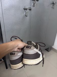 Nike Sneakers