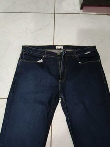 Straight Cut Jeans