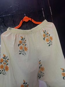 Kurti Set