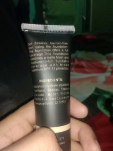 Mineralize Moistore Foundation