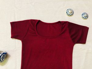 Maroon Ribbed Top (women)