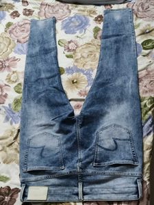 Spykar Men Blue Cotton Regular Fit Narrow Jeans