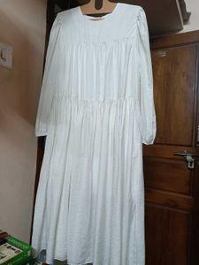 WHITE DRESS