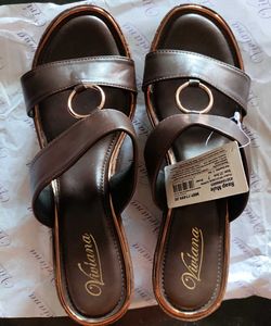 VIVIANA WEDGES 😍