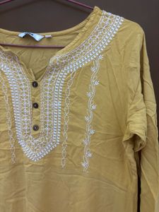 Max Kurta With Embroidery