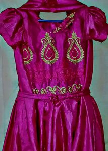 Cotton Silk Gown With Shall And Bellt