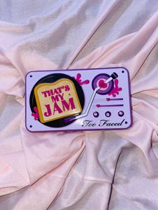 TOO FACED THAT IS MY JAM EYESHADOW PALETTE
