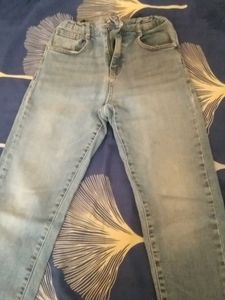 Light Wash Denim Jeans