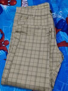 Checkered Casual Pants