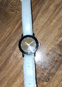 Elegant Quartz Watch