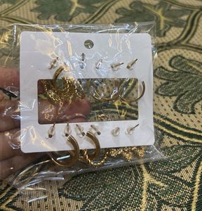 Earrings Set