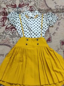 Cute Polka Dot Shirt And Skirt Set
