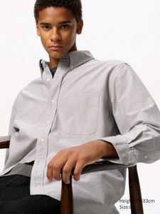 Uniqlo Light Gray Long Sleeve Shirt