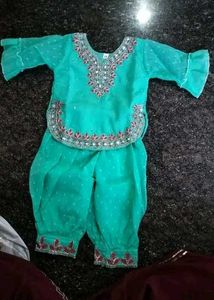 Cute Pink Embroidered Kids&#39; Outfit
