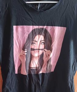 Graphic Tee - Woman Portrait