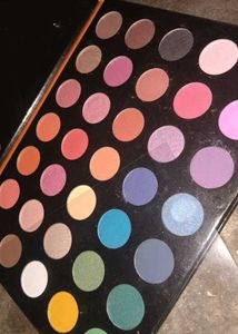 Eyeshadow Palette