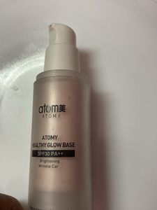 Add me, health glow base SPF 30 PA + +