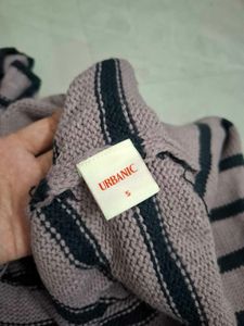 Oversized Cropped Sweater