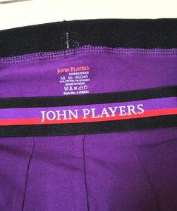 John Players Trunk 💜