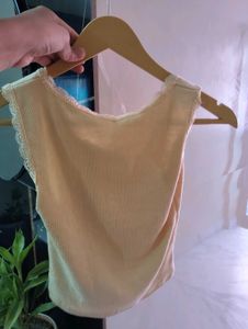 Lase Detail Ripped Crop Top