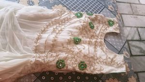 Gown Gow
