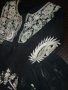 Elegant Embroidered Kurta