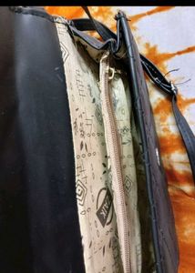 Chic Sling Bag