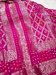 Beautiful Pink Bandhani Saree
