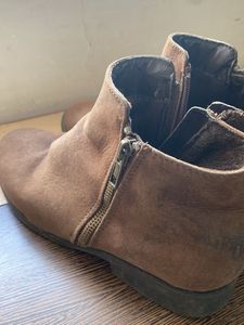 woman boots
