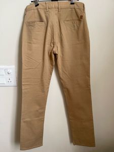 Levi&#39;s Khaki Pants