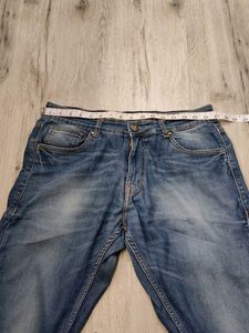 Ma2054 Urban look jeans waist 34 inches