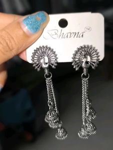 Jhumkas