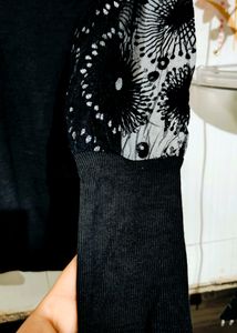 Black Knitted Top For Summer