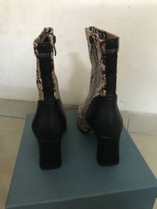 Printed Boots