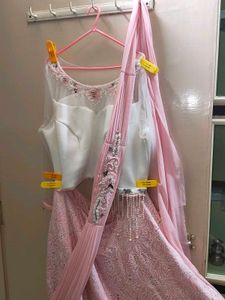 Women&#39;s party wear lahenga choli
