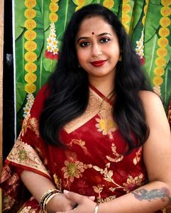 Elegant Red & Gold Silk Benarasi Saree