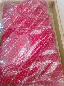 Elegant Pink Bandhani Saree