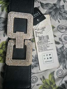 Sparkling Square Buckle Belt