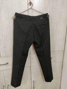 Sharp Black Formal Trousers For Men