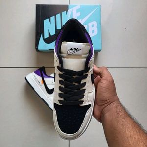 Nike Dunk Low Off-White Purple Sneakers