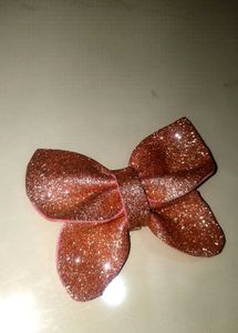 Bow Shaped Hair Clip