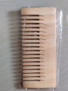 St.Botanica Tea Tree Shampoo &amp; Wooden Comb Combo