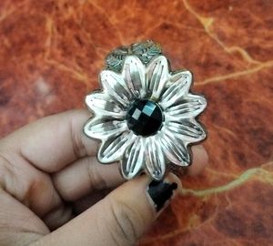 Black Stone Studded Flower Oxidised Hand Bracelet