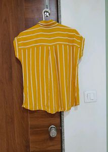 Zudio Yellow Striped Shirt (Size L)