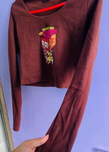 Body Hugging Crop Top