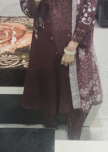 Elegant Ethnic Kurta Set hand work