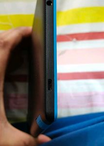 Lenovo Tab 3 Essential Tablet (Sim and Wi-Fi), Bla