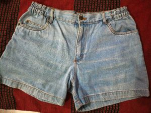 Vintage High-Waisted Denim Mom Shorts
